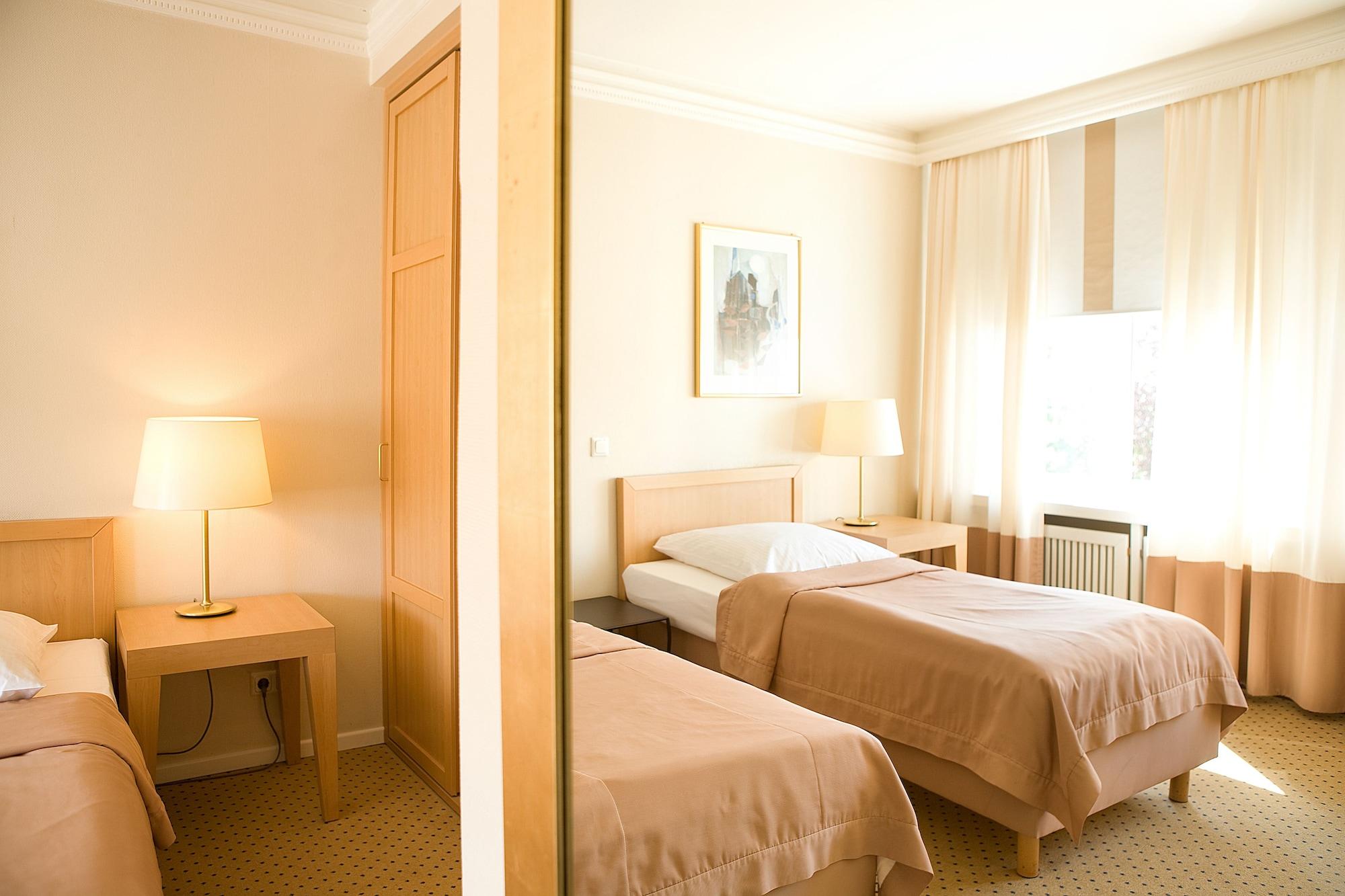 Relexa Hotel Bellevue An Der Alster Hamburgo Exterior foto
