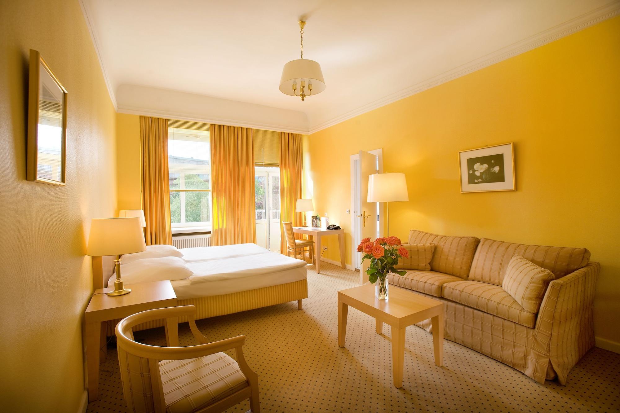 Relexa Hotel Bellevue An Der Alster Hamburgo Exterior foto