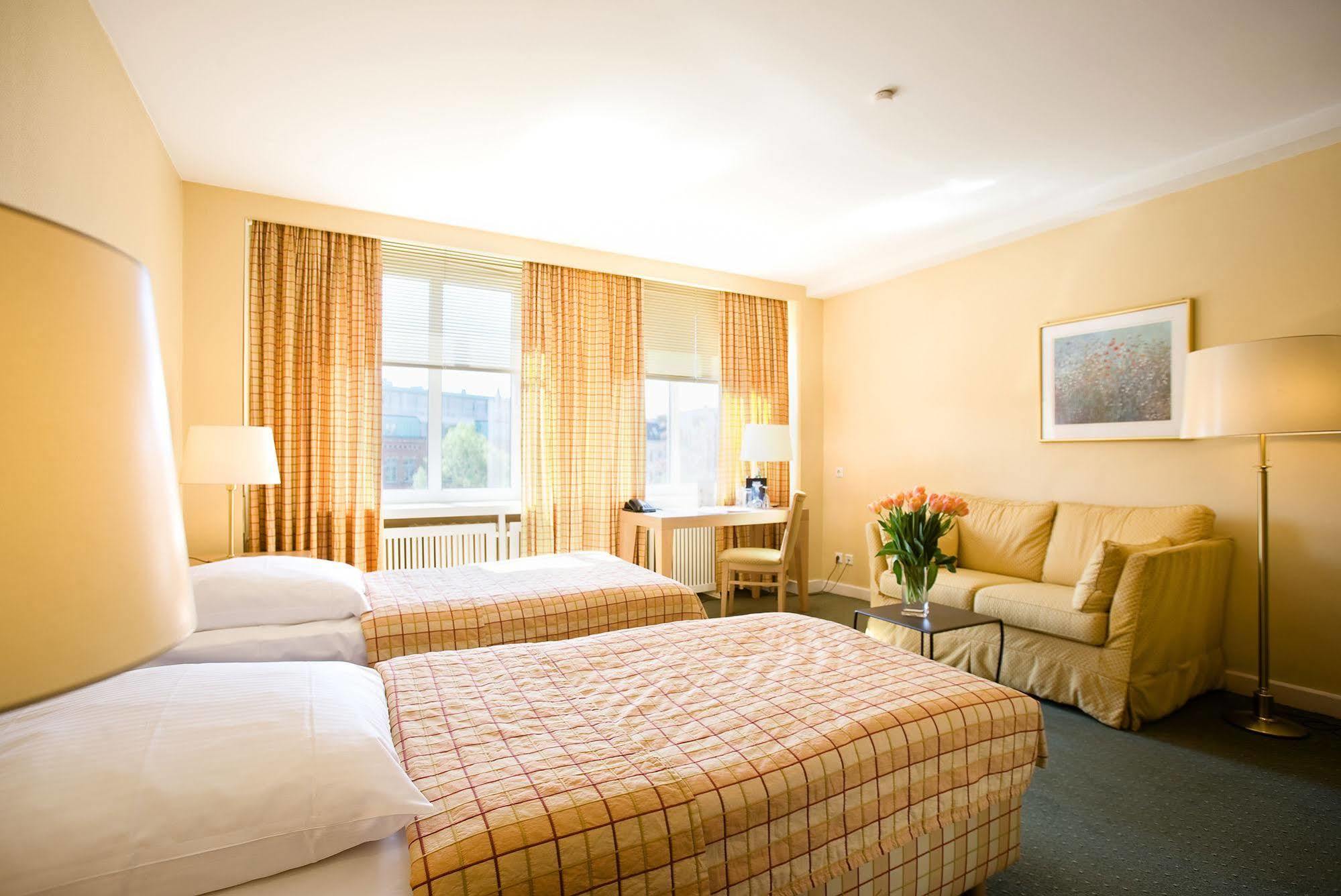 Relexa Hotel Bellevue An Der Alster Hamburgo Habitación foto